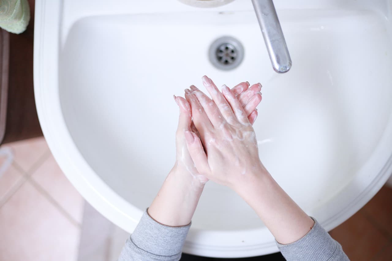 hand washing photo